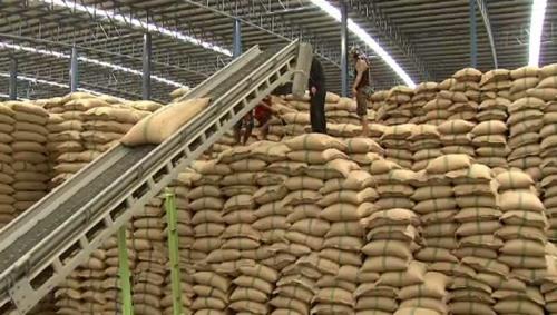 Thái Lan sắp bán hơn 2 triệu tấn gạo dự trữ. Ảnh: englishnews.thaipbs.or.th