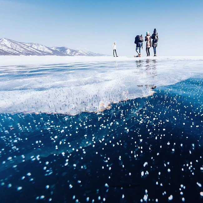 Ngắm nhìn hồ băng đẹp như cổ tích ở miền nam nước Nga.2