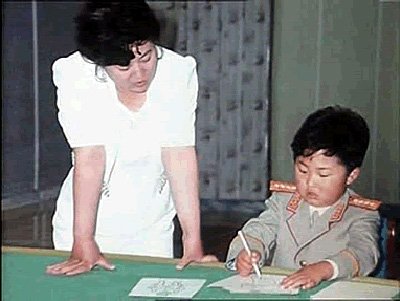 1452316374-jong-un-here-with-his-mother-lived-at-home-as-a-child