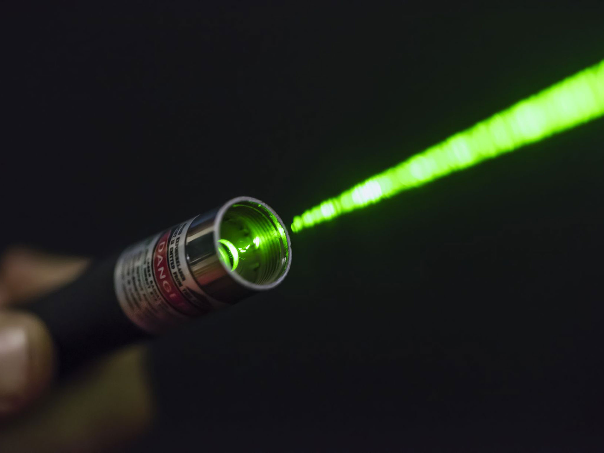 16-laser-pen-corbis