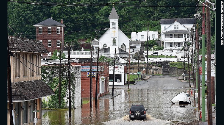 160625162338-04-west-virginia-flooding-0625-exlarge-169