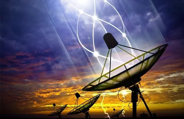 Sóng vô tuyến xuất hiện liên tục khắp vũ trụ thời gian gần đây. (Ảnh: Internet)