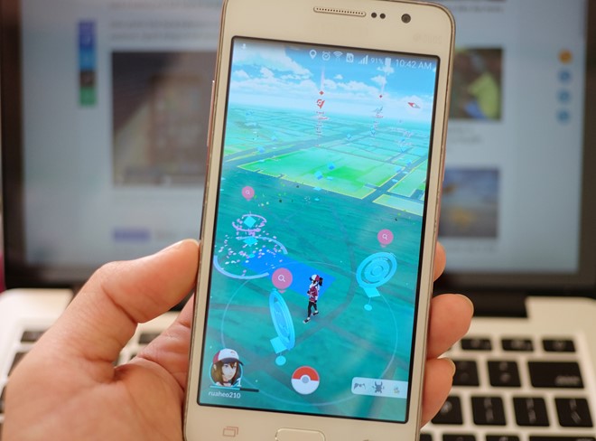 Game thủ Việt chơi Phiên bản Pokemon Go nước ngoài.