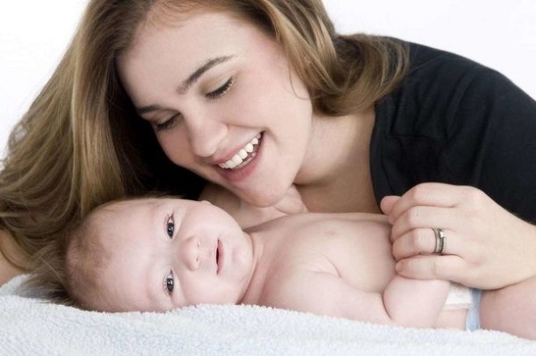 Mother-and-Baby_09_f_improf_610x405