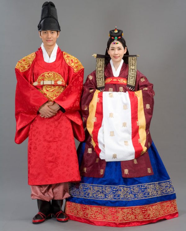 cultural-Korean-Wedding-Dresses