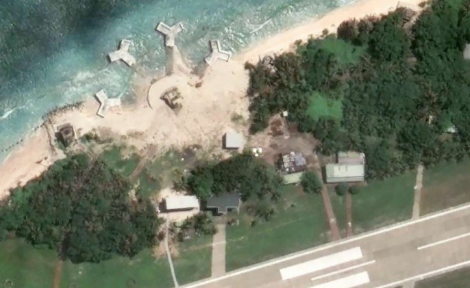 Đài Loan yêu cầu Google làm mờ hình ảnh công trình quân sự trái phép trên quần đảo Trường Sa.1