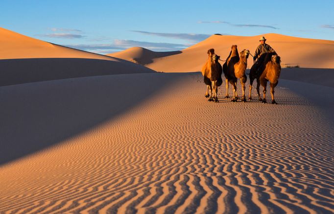 8 sa mạc nổi tiếng thế giới bạn biết được mấy? - H9