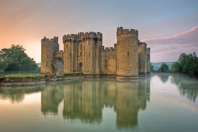 Những bí mật trong thiết kế các lâu đài thời Trung Cổ - H3