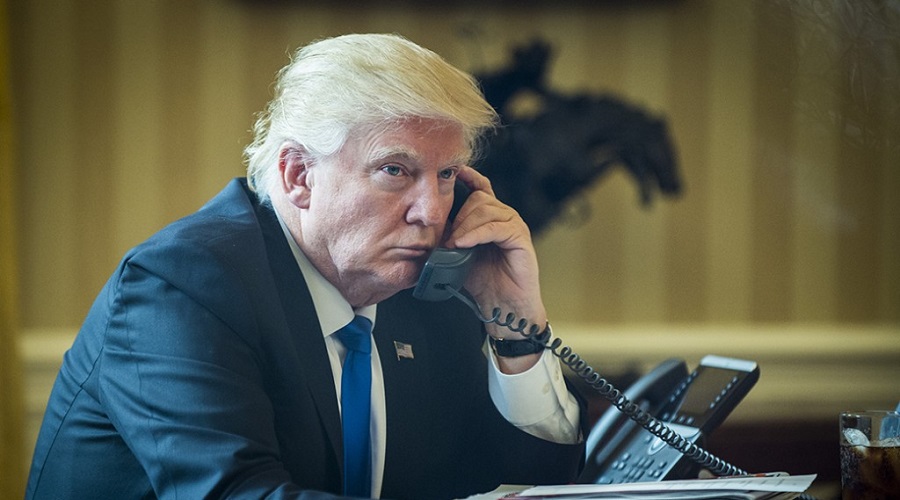 Ông Trump thường dùng điện thoại bàn của chính phủ thay vì dùng iphone như New York Times đưa tin