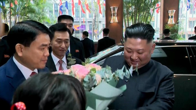 Tường thuật trực tiếp buổi lễ đón Kim Jong-un tại Lạng Sơn.2