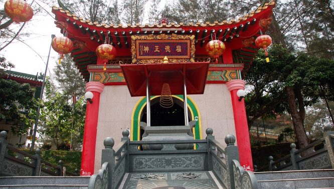 Chính quyền Trung Quốc phá hủy gần 6.000 đền thờ Thổ Địa trong chưa đầy 1 tháng