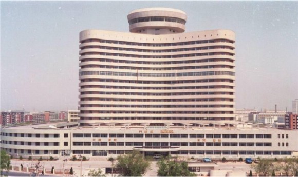 Bệnh viện Trung tâm số 1 Thiên Tân nơi phát hiện giết hàng nghìn người lấy nội tạng. 