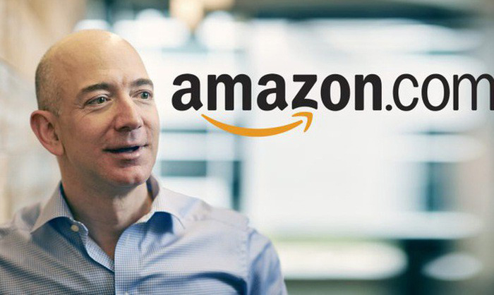 Giám đốc điều hành và nhà sáng lập Amazon Jeff Bezos