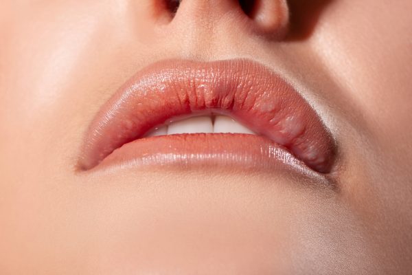 10 điều về đôi môi tiết lộ tình trạng sức khỏe của bạn - ảnh 11