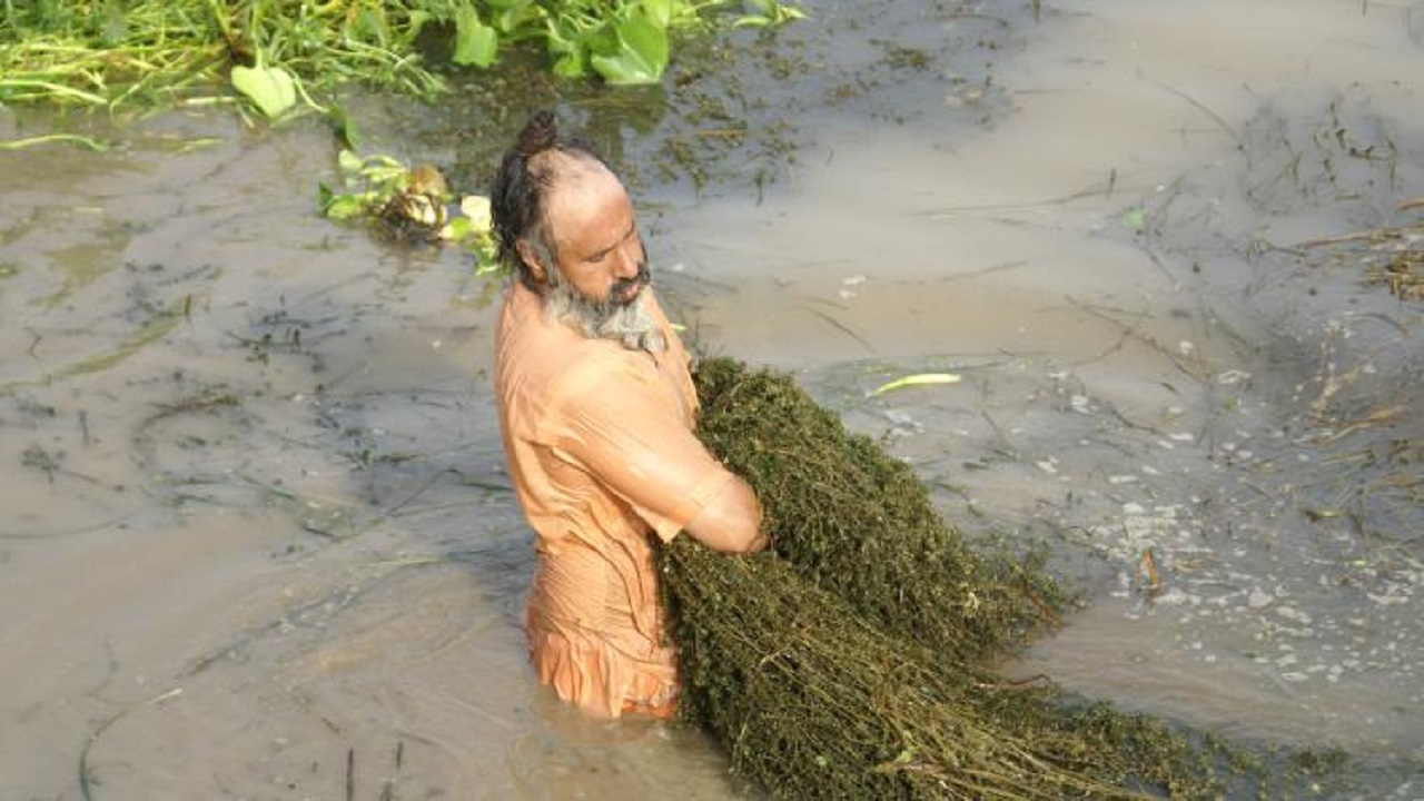 Người đàn ông được vinh danh “người hùng của môi trường” khi cứu sống con sông dài 160km