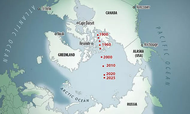 Bắc Cực trôi nhanh từ Canada sang Nga, Trái đất sắp đảo ngược? - ảnh 2
