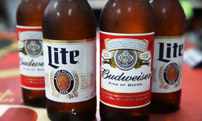 Coors Light, Budweiser và nhiều loại bia khác có chứa thành phần thuốc diệt cỏ