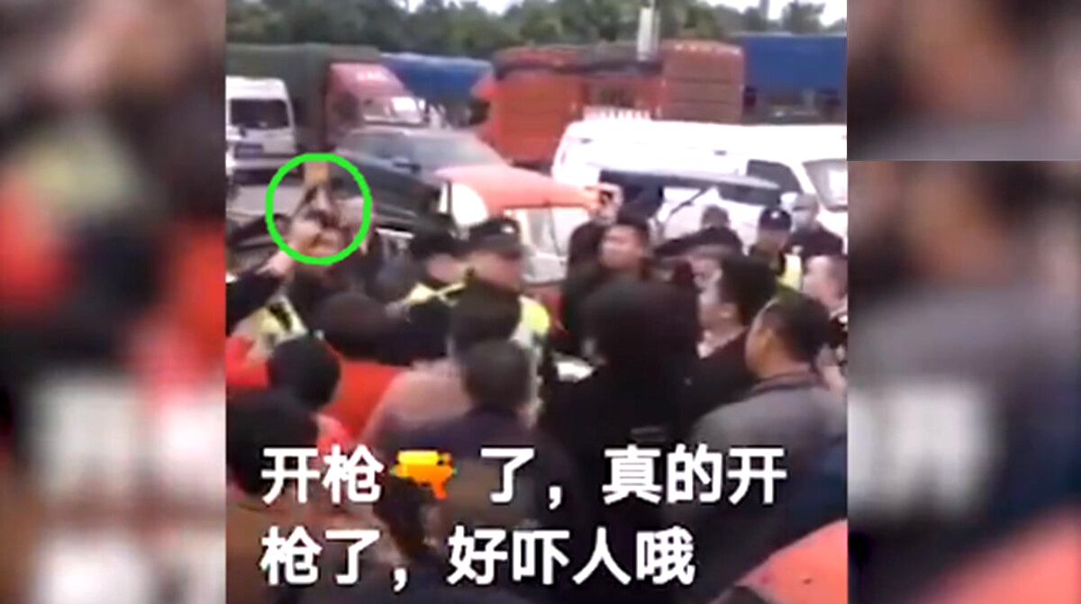 Trung Quốc: Cảnh sát nổ súng để giải tán các thương nhân biểu tình đòi giảm tiền thuê nhà (ảnh 1)