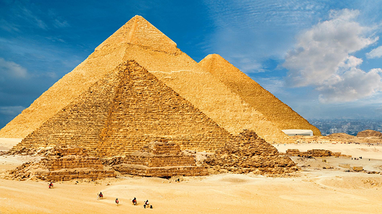 Bí ẩn nghìn năm trên đỉnh Kim tự tháp Giza được tiết lộ