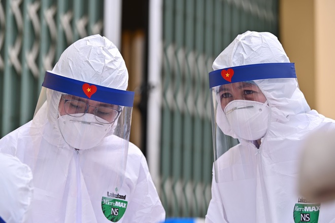 Thêm một người Việt từ Campuchia trở về nhiễm virus Vũ Hán, nâng tổng số bệnh nhân lên 332. (Ảnh qua Zing)