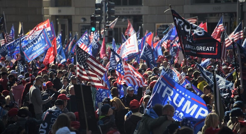Những người ủng hộ Tổng thống Donald Trump ham gia mít tinh tại Washington, DC, vào ngày 14/11/2020