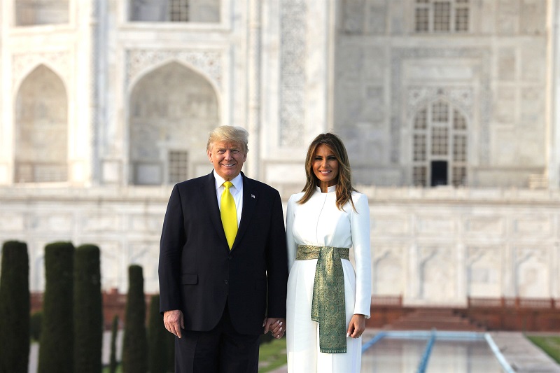 Tổng thống Trump và phu nhân Melania tại đền Taj Mahal - Ấn Độ