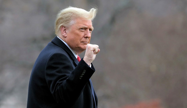 Tổng thống Donald Trump khởi hành tại Bãi cỏ phía Nam của Nhà Trắng, ở Washington, vào ngày 12/12/2020