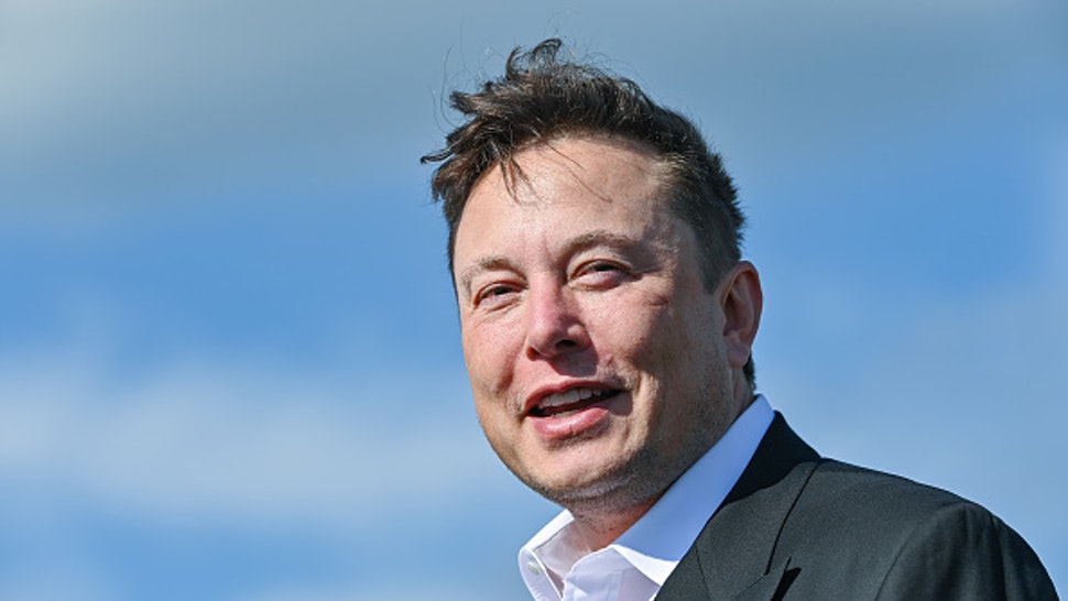 Tỷ phú giàu nhất thế giới Elon Musk chỉ trích khối Big Tech kiểm duyệt phe bảo thủ