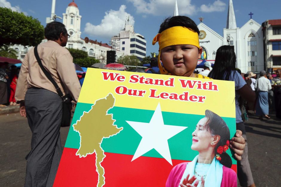 Thêm nhiều góc nhìn về nữ anh hùng bị hoen ố của Myanmar Aung San Suu Kyi