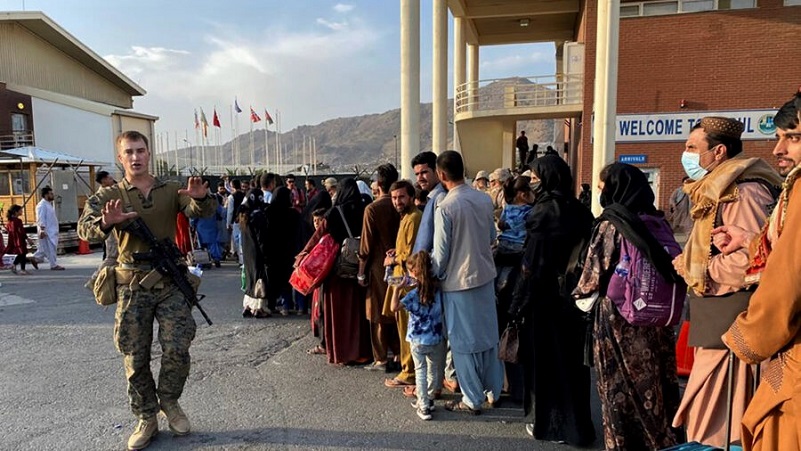 Đại sứ quán Hoa Kỳ tại Kabul khuyến cáo người Mỹ tránh sân bay vì hiểm họa an ninh