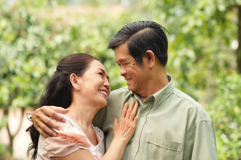 8 cái "thiếu" trong đời sống của các cặp vợ chồng sau 50 tuổi - Trí Thức VN