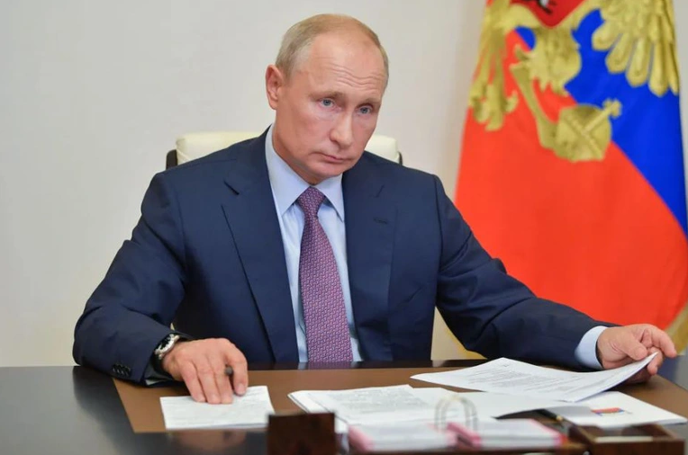 Nga thất bại trong chiến tranh, kinh tế khủng hoảng khiến Putin rớt đài?